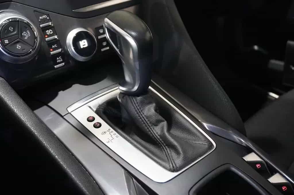 DS Automobiles DS5 2.0D LIM. AT NAVI/LED/KAMERA/SHZ/PANO/SPORT 07/2016-photo-32