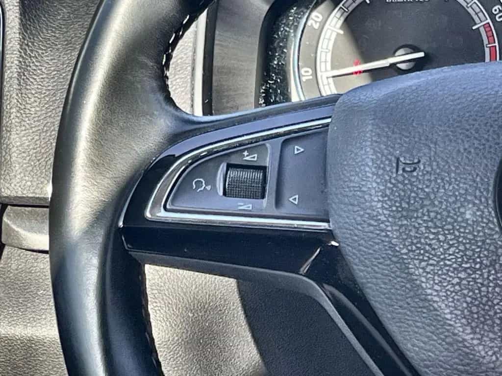 Skoda Karoq 1.0 TSI Ambition Automatik AC 06/2018-photo-25
