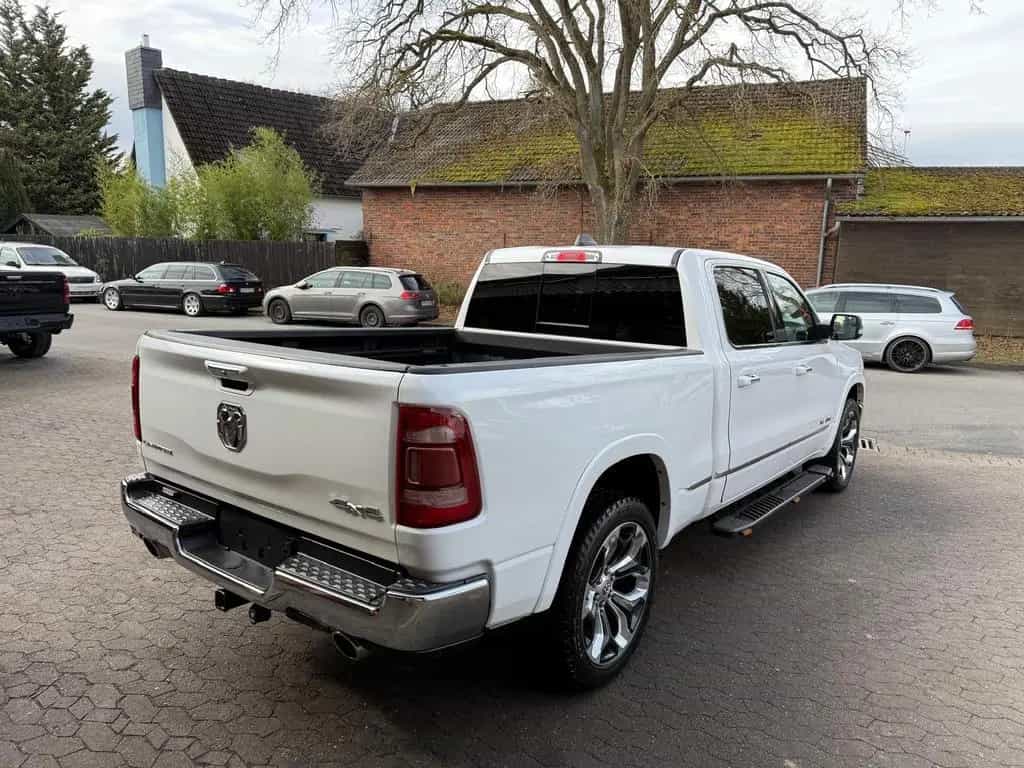 Dodge RAM LIMITED*LUFT*LONG-BED*PANO*AHK*4X4*NAVI*PDC*VOLL 12/2019-photo-19