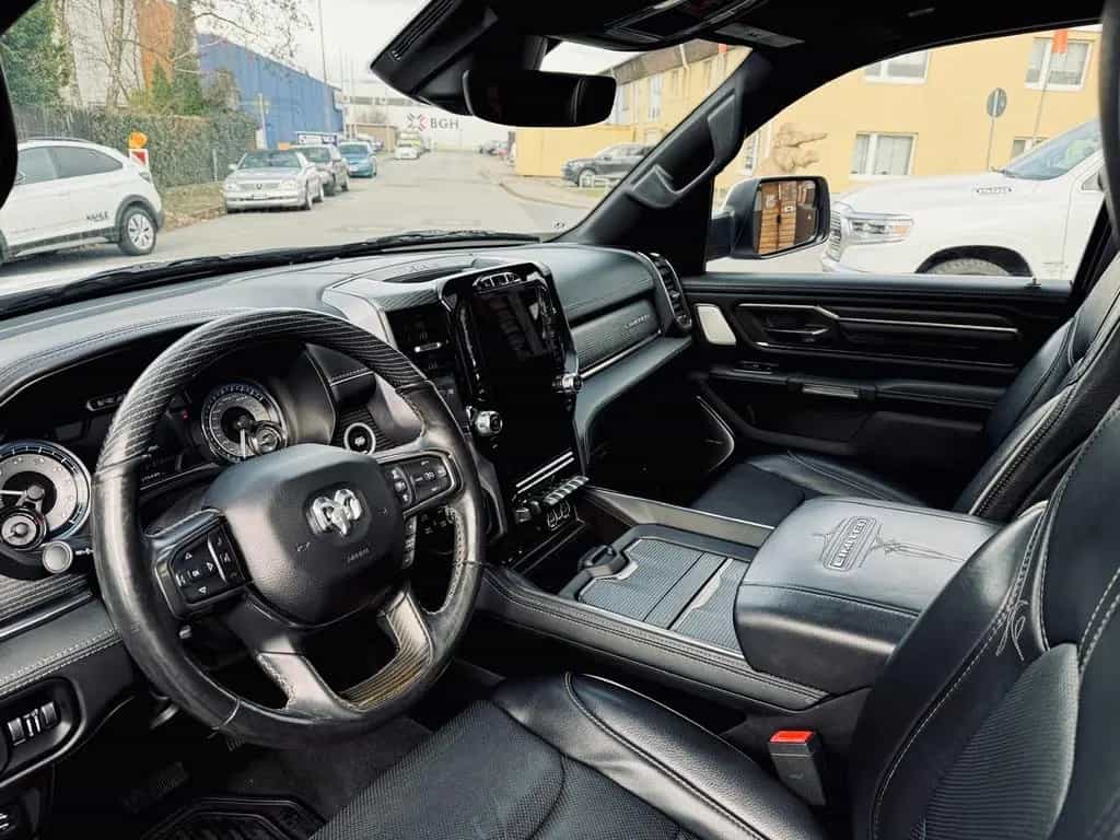 Dodge RAM LIMITED*LUFT*LONG-BED*PANO*AHK*4X4*NAVI*PDC*VOLL 12/2019-photo-30