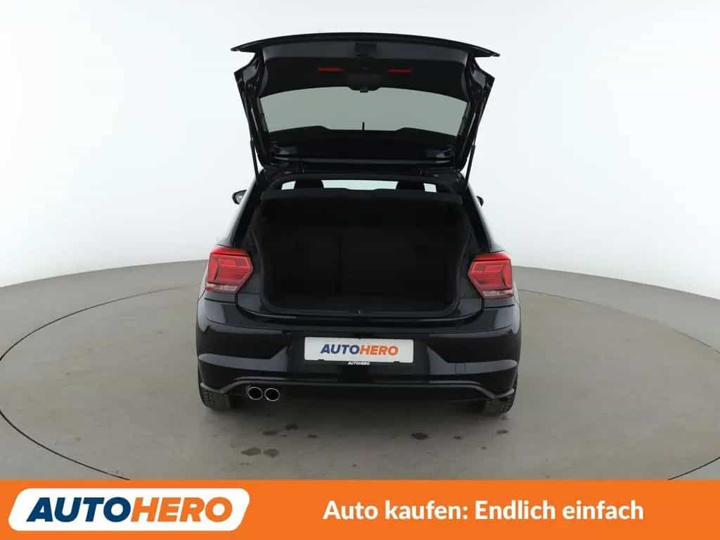 Volkswagen Polo 2.0 TSI GTI Aut.*NAVI*LED*PDC*ACC*SHZ*KLIMA 04/2019-photo-16