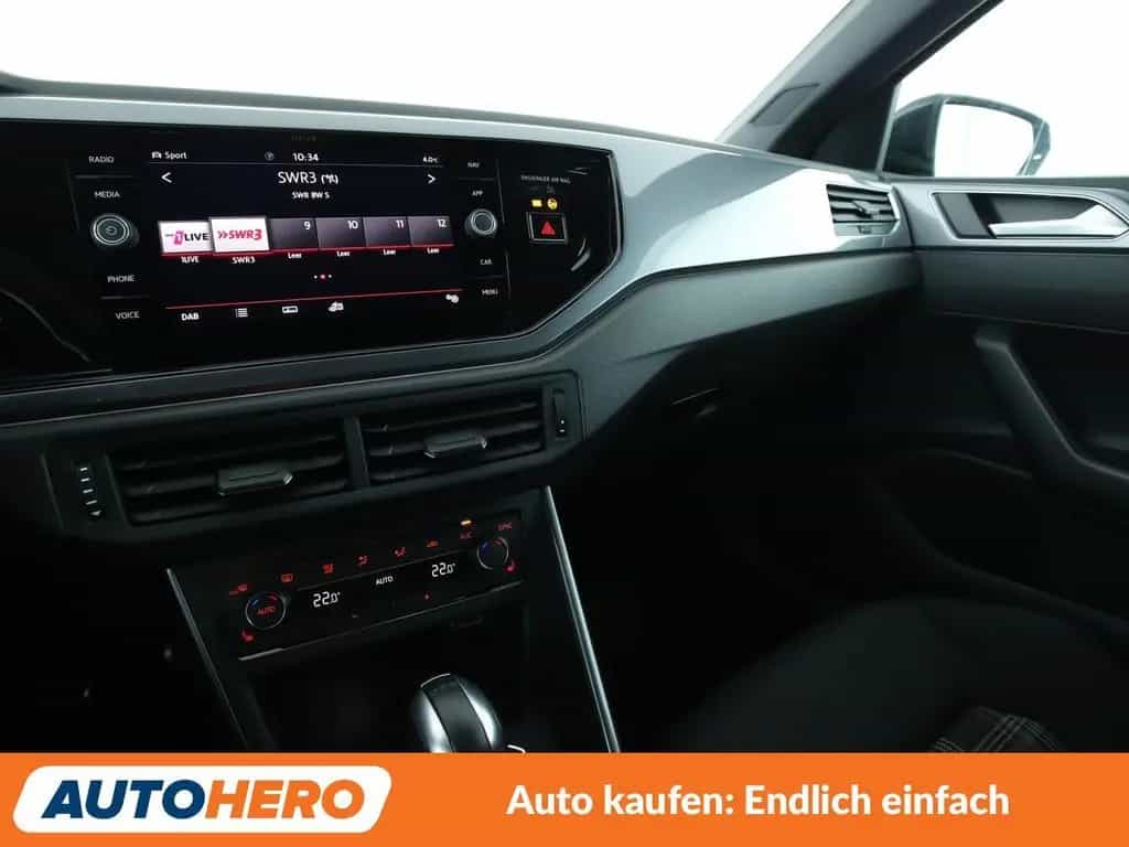 Volkswagen Polo 2.0 TSI GTI Aut.*NAVI*LED*PDC*ACC*SHZ*KLIMA 04/2019-photo-24