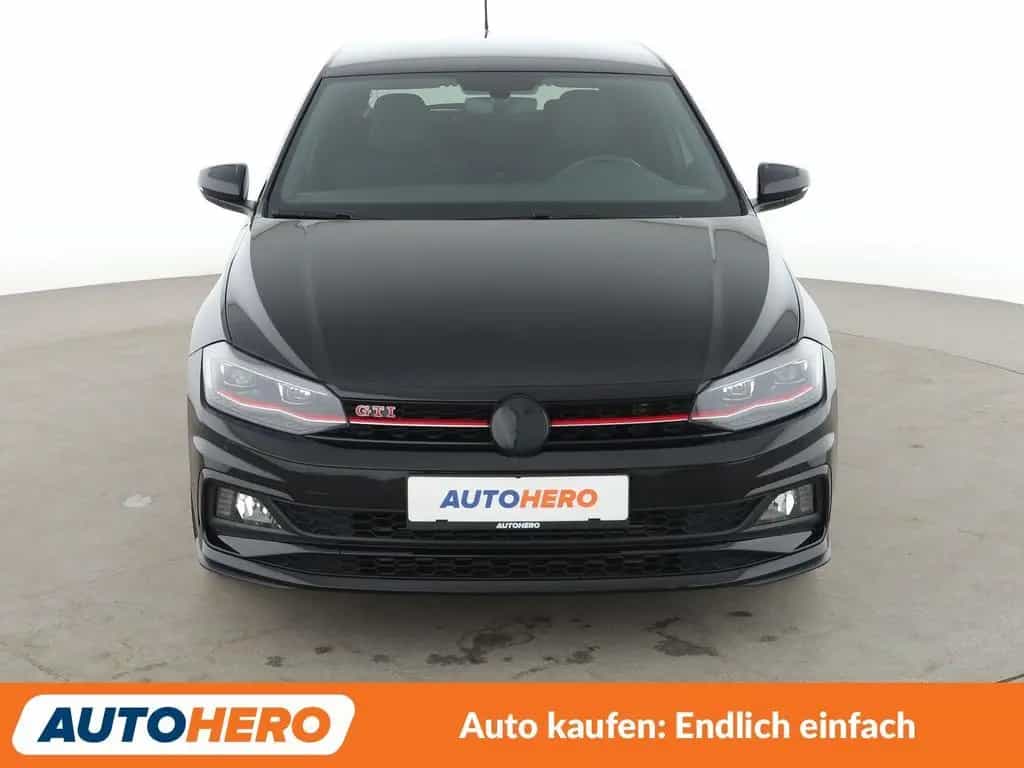 Volkswagen Polo 2.0 TSI GTI Aut.*NAVI*LED*PDC*ACC*SHZ*KLIMA 04/2019-photo-8