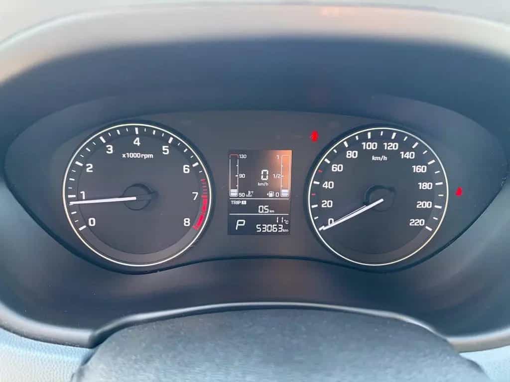 Hyundai i20 1.4 Trend Bluetooth Shz Tempomat USB Einpark 12/2017-photo-15