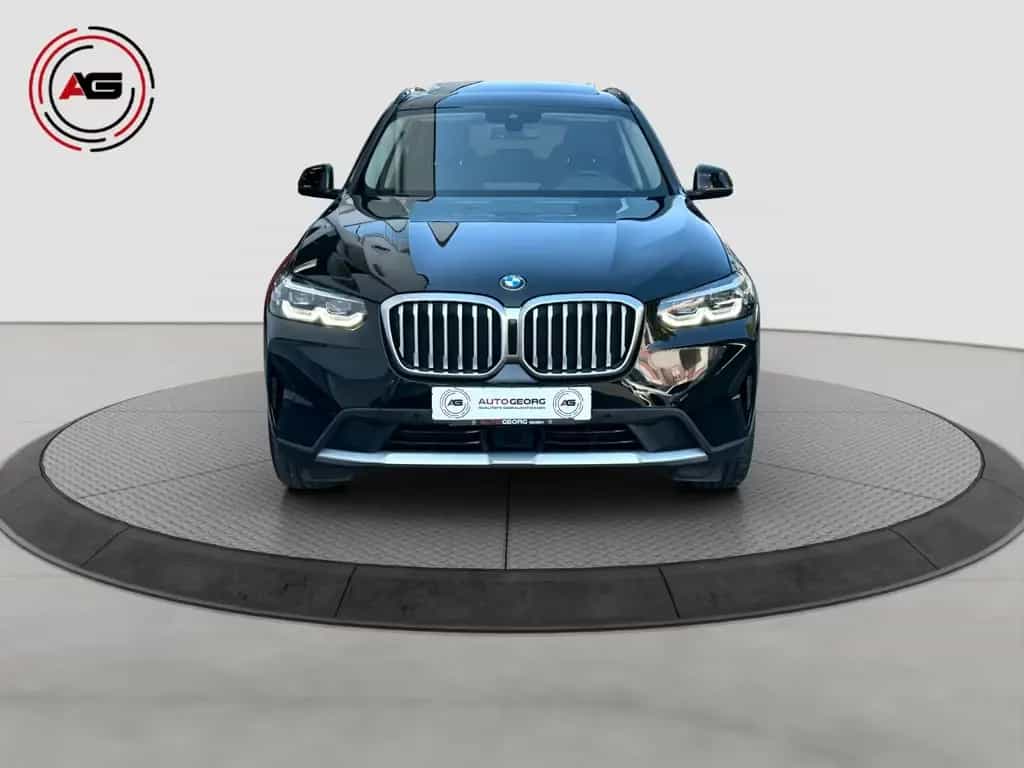 BMW X3 20i xDrive ACC PANORAMA LEDER KAMERA AHK 20" 02/2023-photo-1