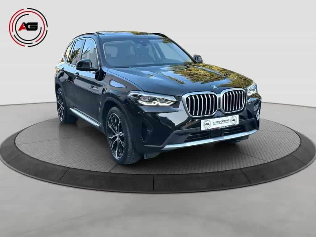 BMW X3 20i xDrive ACC PANORAMA LEDER KAMERA AHK 20" 02/2023-photo-2