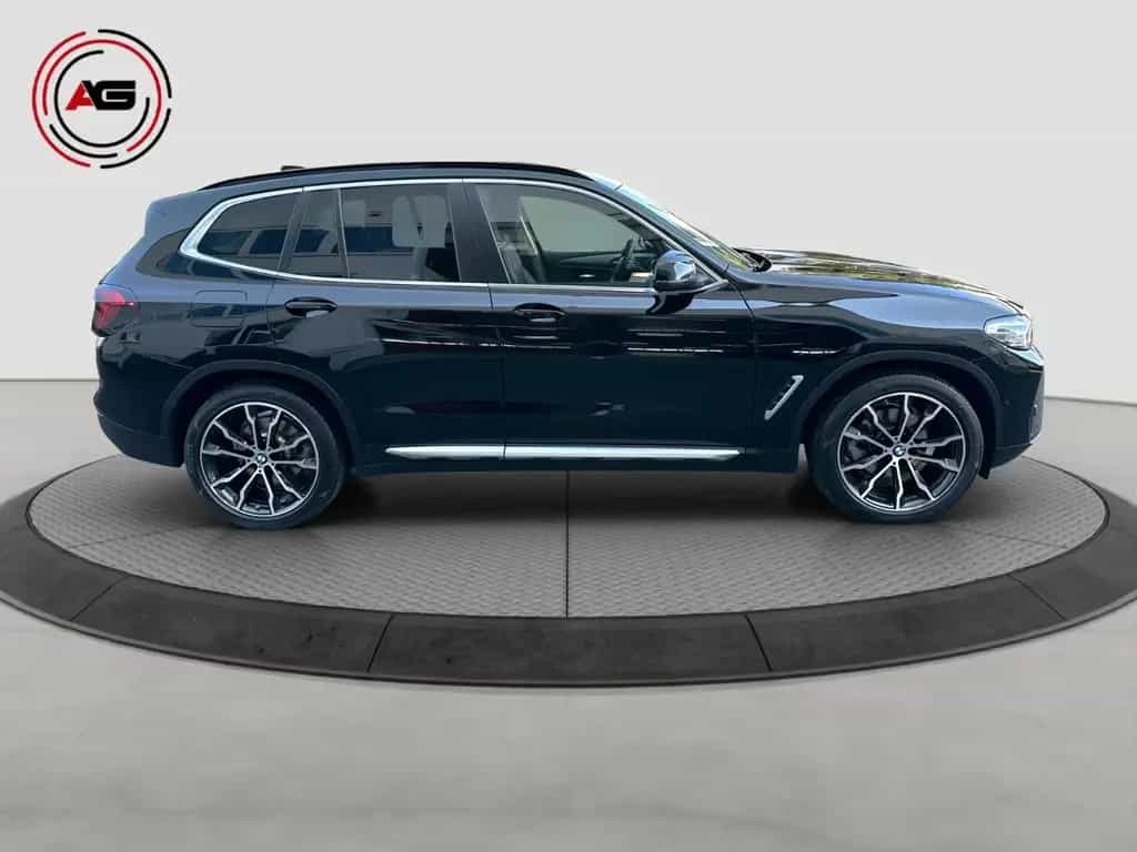 BMW X3 20i xDrive ACC PANORAMA LEDER KAMERA AHK 20" 02/2023-photo-3