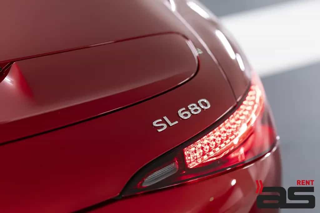 Maybach SL 680 4M Monogram Series Hood with Maybach Logo 03/2026-photo-17