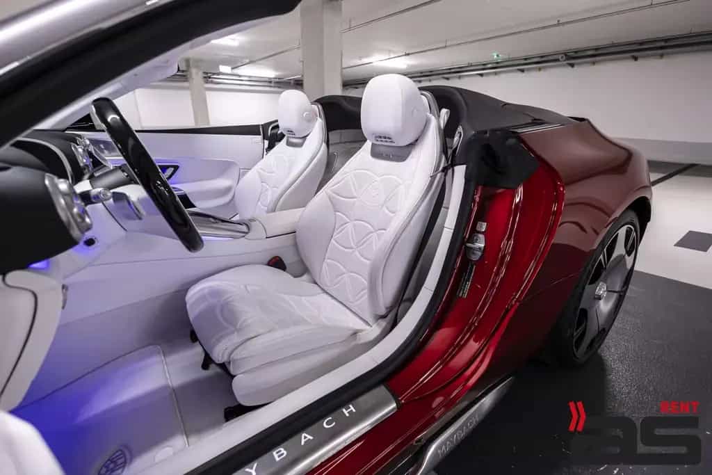 Maybach SL 680 4M Monogram Series Hood with Maybach Logo 03/2026-photo-19