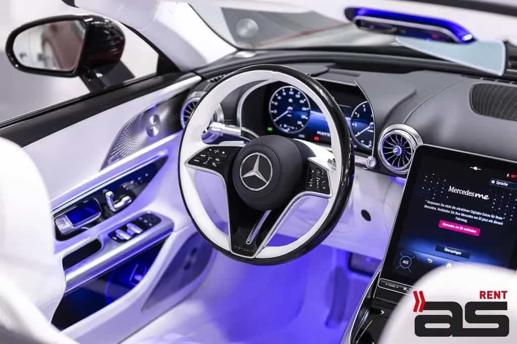 Maybach SL 680 4M Monogram Series Hood with Maybach Logo 03/2026-photo-27