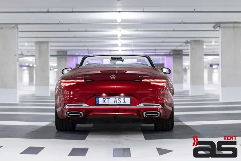 Maybach SL 680 4M Monogram Series Hood with Maybach Logo 03/2026-photo-3