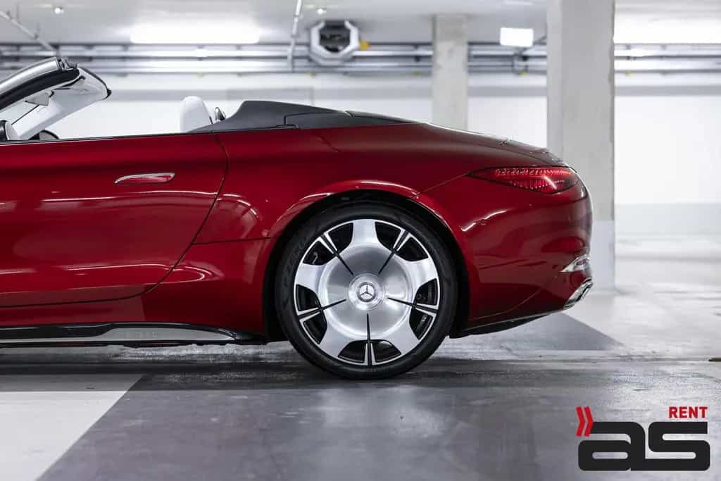 Maybach SL 680 4M Monogram Series Hood with Maybach Logo 03/2026-photo-5
