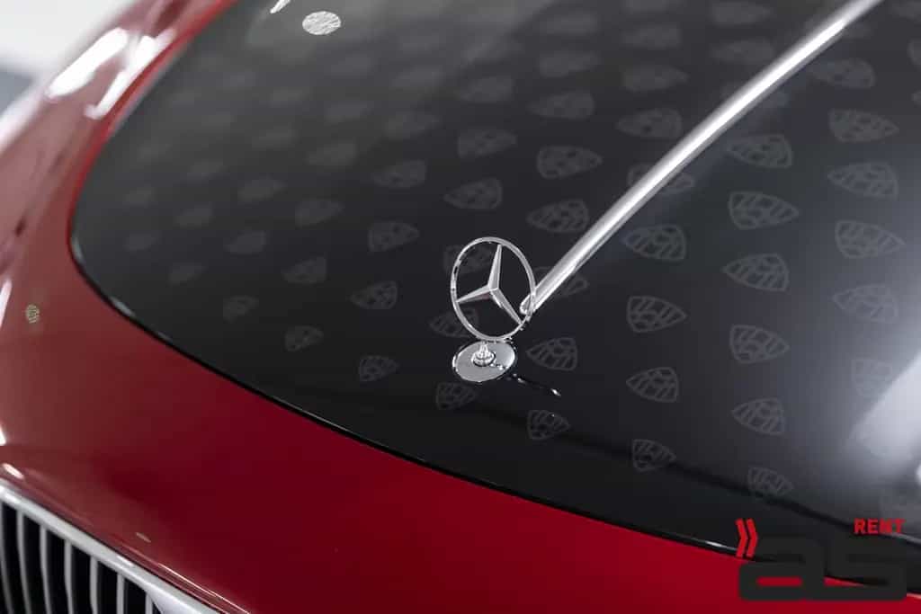 Maybach SL 680 4M Monogram Series Hood with Maybach Logo 03/2026-photo-7