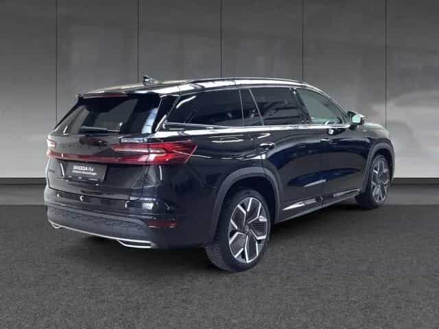 Skoda Kodiaq SPORTLINE 2.0 TSI DSG 4X4 *HEAD-UP*MATRIX 05/2025-photo-7