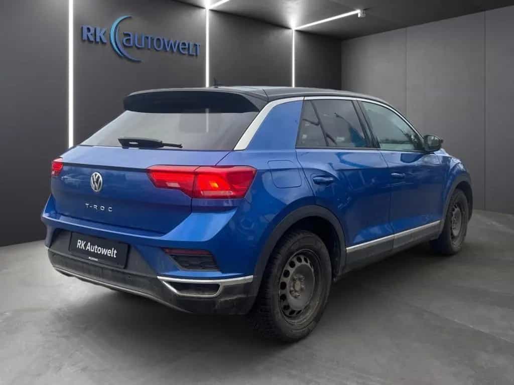 Volkswagen T-Roc Style 1.5 TSI Navi Climatronic Sitzheizung 04/2019-photo-4