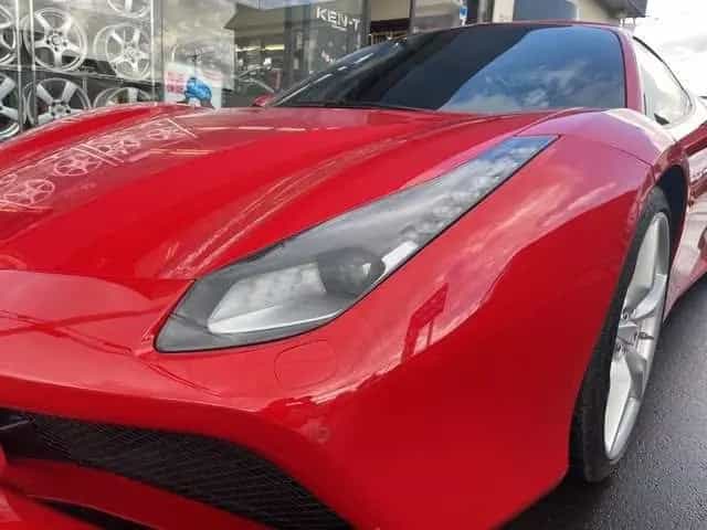Ferrari 488 GTB F1 DCT 03/2016-photo-24