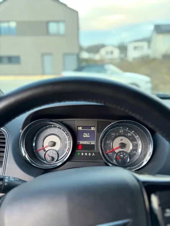 Chrysler Grand Voyager 3.6 V6 Black Edition 10/2014-photo-7