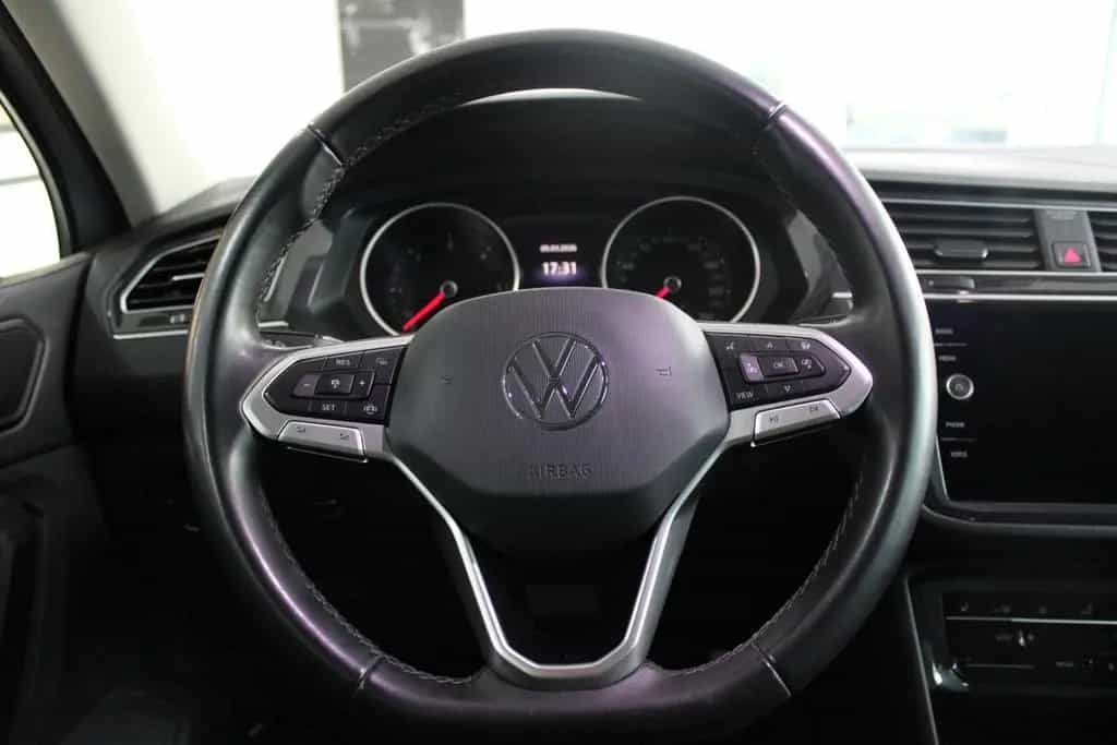 Volkswagen Tiguan Life 4Motion Standheizung*AHK 03/2021-photo-15
