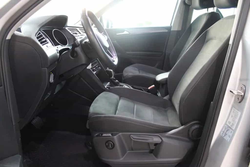 Volkswagen Tiguan Life 4Motion Standheizung*AHK 03/2021-photo-9