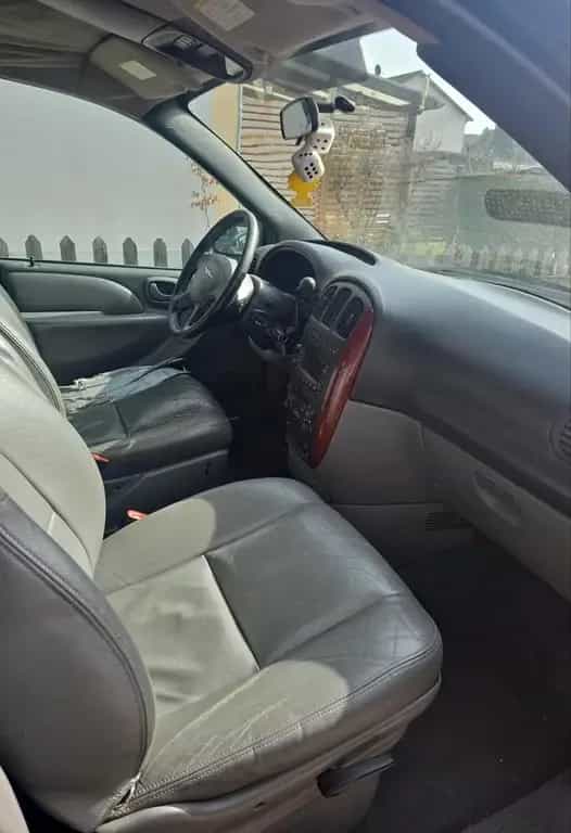 Chrysler Voyager 2.8 crd 09/2008-photo-5