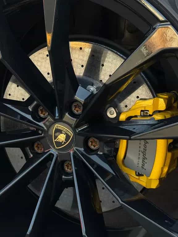Lamborghini Urus 4.0 V8 Autom. 04/2020-photo-11