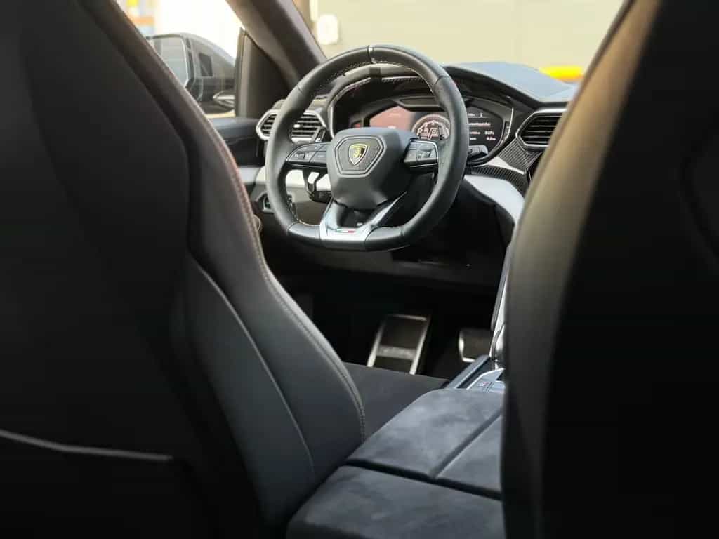 Lamborghini Urus 4.0 V8 Autom. 04/2020-photo-38