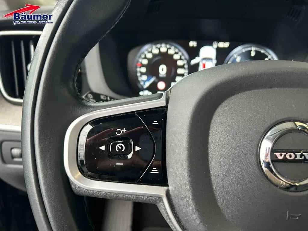 Volvo XC60 B4 Inscription AWD Mild-Hybrid Geartronic 12/2020-photo-21