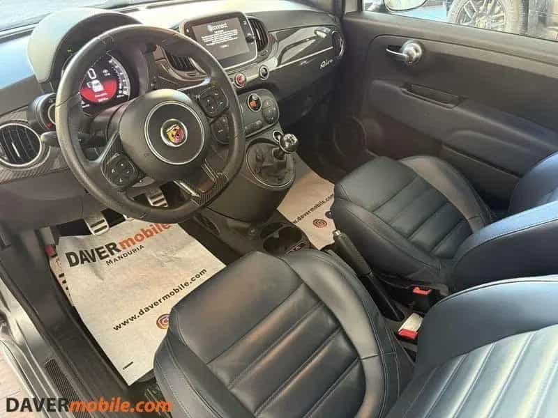 Abarth 695 695 1.4 Turbo T-Jet Rivale Special Ed 02/2018-photo-9