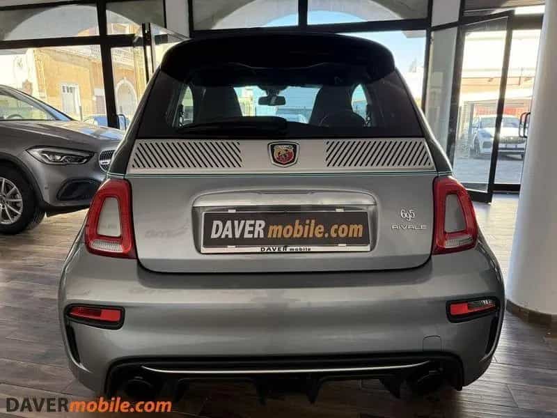 Abarth 695 695 1.4 Turbo T-Jet Rivale Special Ed 02/2018-photo-3
