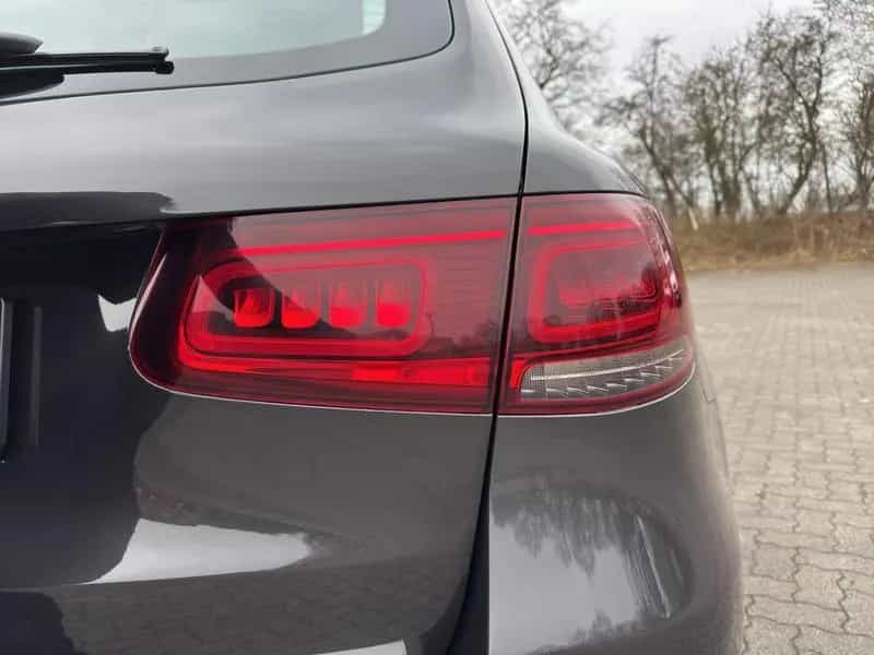 Mercedes-Benz GLC 200 d 4M KAMERA TEMPO AHK SITZHEIZUNG 09/2019-photo-11