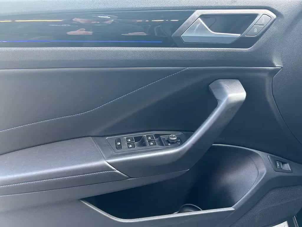 Volkswagen T-Roc R 4Motion 2.0 TSI*NAVI*PANO*KAM*SHZ*PDC*LE 02/2023-photo-13