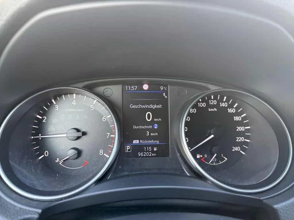 Nissan Qashqai 1.3 DIG-T 117 kW Tekna + 4x2 05/2019-photo-15