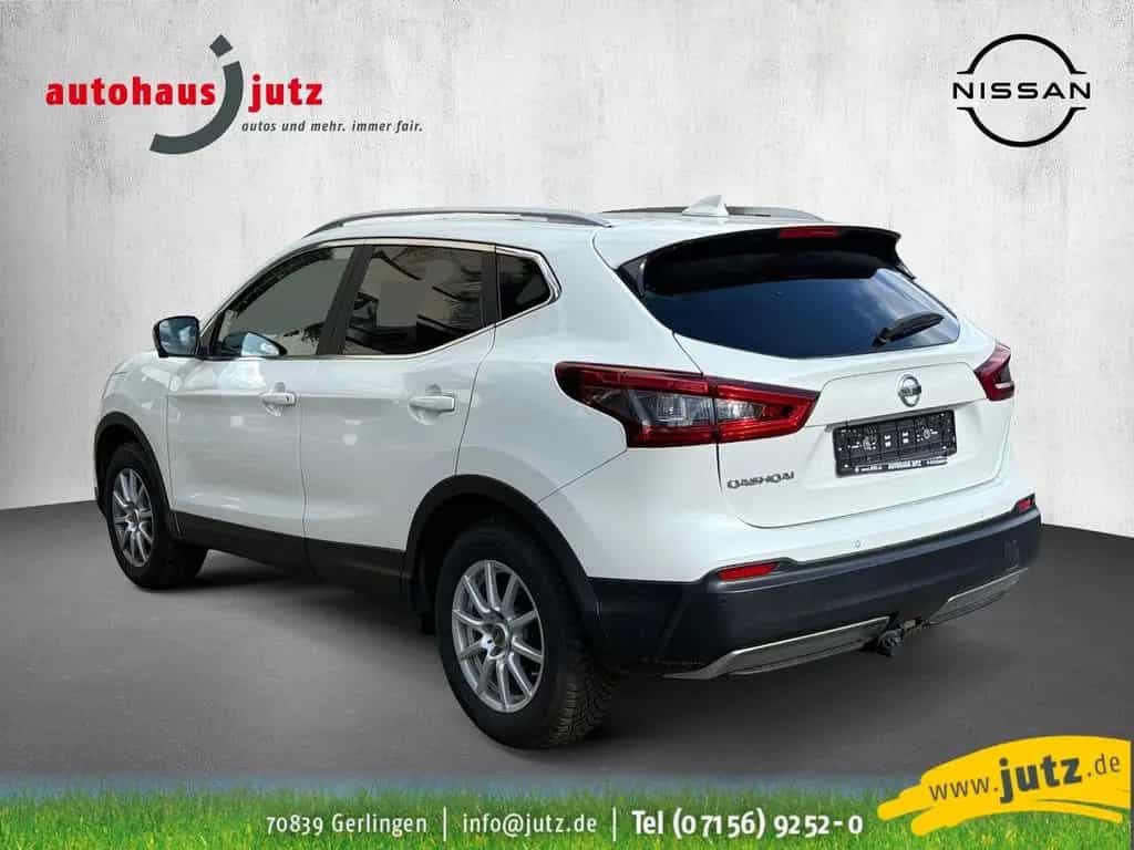 Nissan Qashqai 1.3 DIG-T 117 kW Tekna + 4x2 05/2019-photo-2