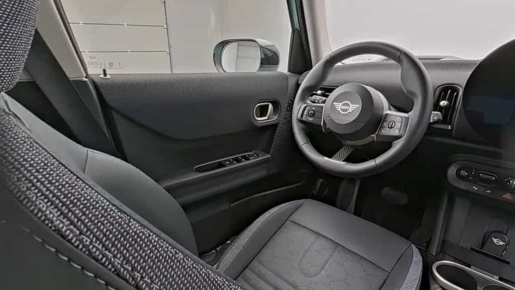 MINI Cooper C 5-Türer 03/2025-photo-10