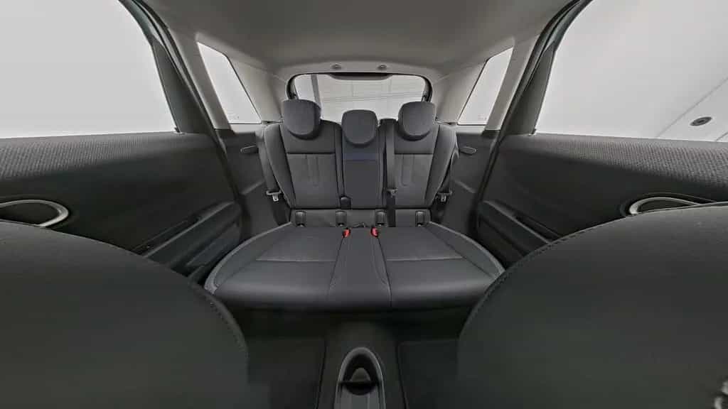 MINI Cooper C 5-Türer 03/2025-photo-13