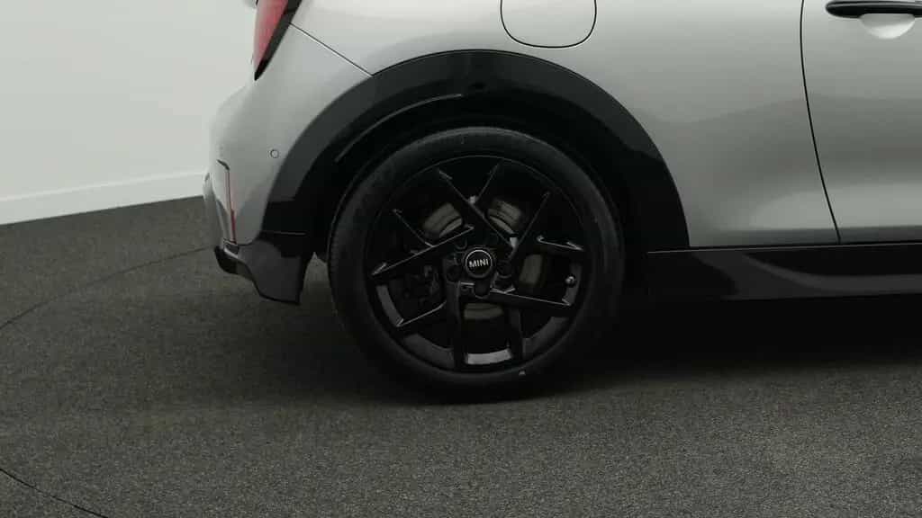 MINI Cooper S 03/2025-photo-18
