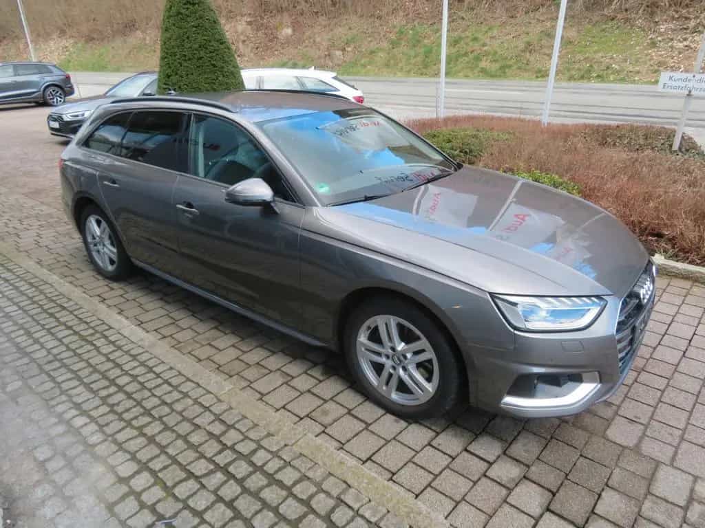 Audi A4 AVANT 35TDI S-TRON ADVANCED LED STANDHEIZUNG 10/2020-photo-3