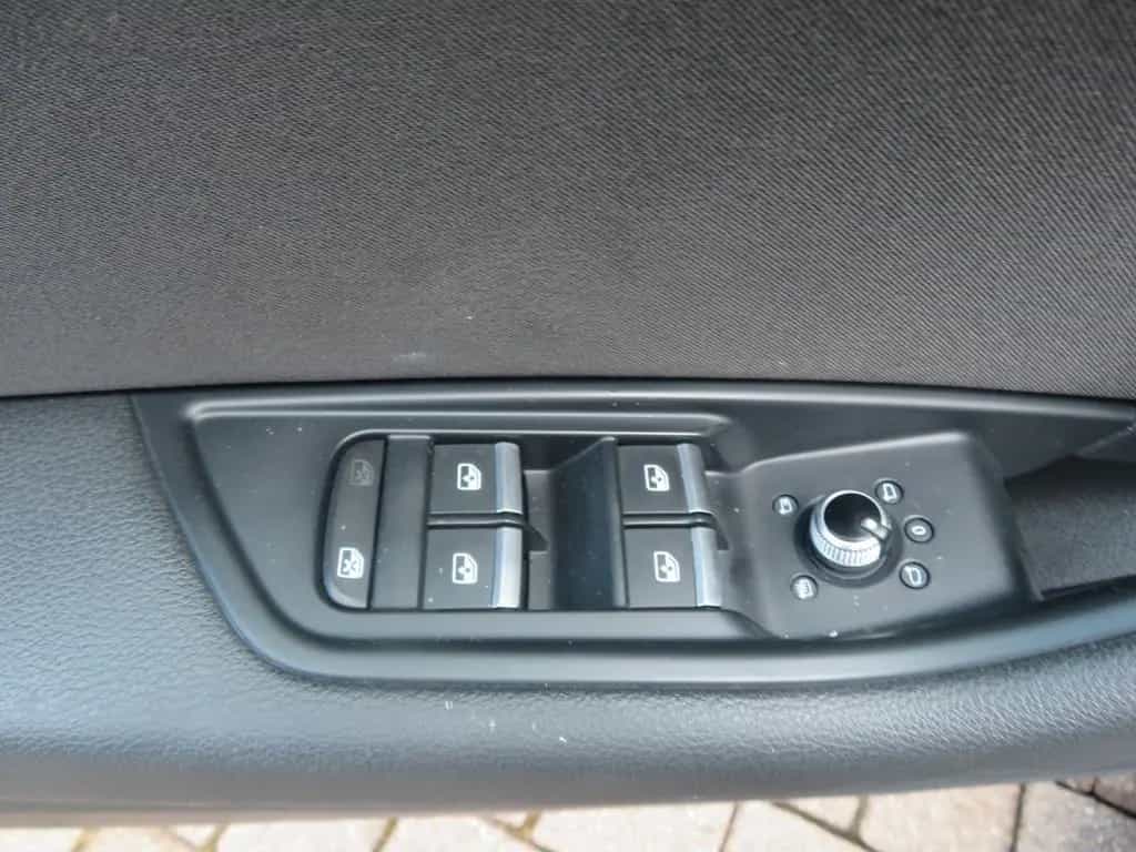Audi A4 AVANT 35TDI S-TRON ADVANCED LED STANDHEIZUNG 10/2020-photo-7