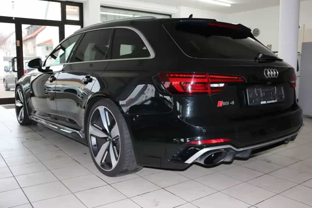Audi RS4 RS 4 Avant 2.9 TFSI quattro/Pano/ACC/B&O/20"/Kam 06/2018-photo-2