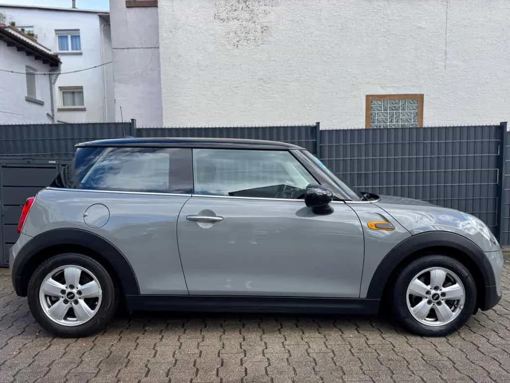 MINI Cooper 1.5*1HD*3-TRG*NAVI*LED*KLIMA*CARBON*6-GAN 02/2017-photo-27
