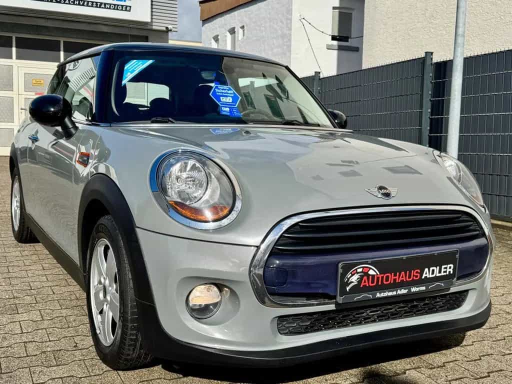 MINI Cooper 1.5*1HD*3-TRG*NAVI*LED*KLIMA*CARBON*6-GAN 02/2017-photo-4