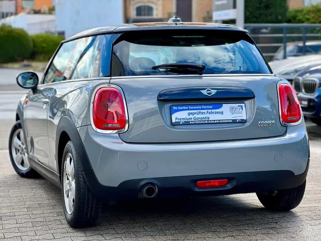 MINI Cooper 1.5*1HD*3-TRG*NAVI*LED*KLIMA*CARBON*6-GAN 02/2017-photo-9