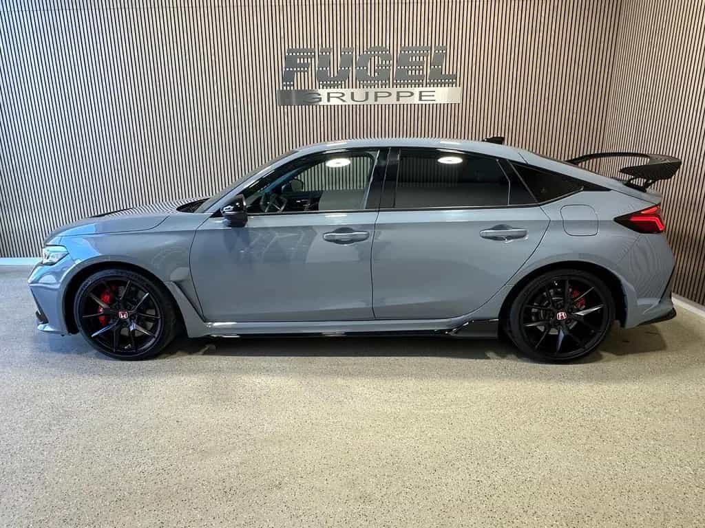 Honda Civic 2.0 i-VTEC Turbo Type R LED|Navi|ACC 03/2025-photo-2