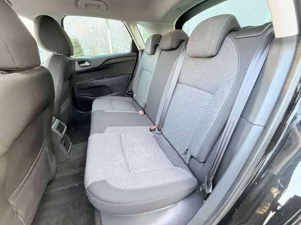 Citroën C4 Lim. *Navi*Tempomat* Klima*8Fachbereift Tüv 10/2016-photo-13