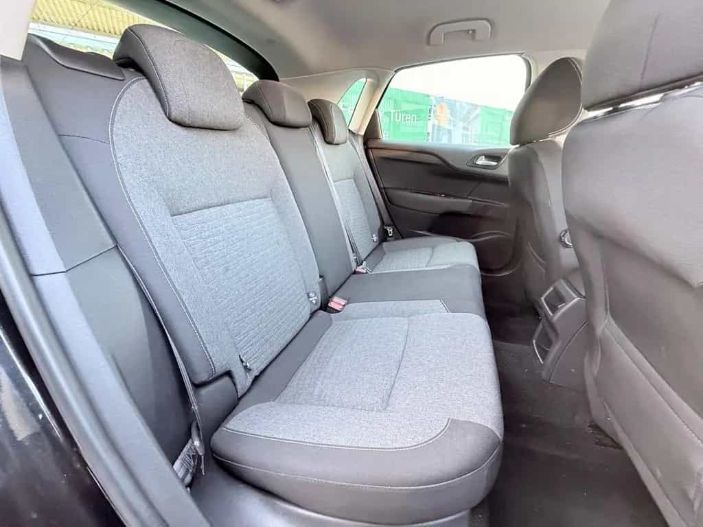 Citroën C4 Lim. *Navi*Tempomat* Klima*8Fachbereift Tüv 10/2016-photo-14