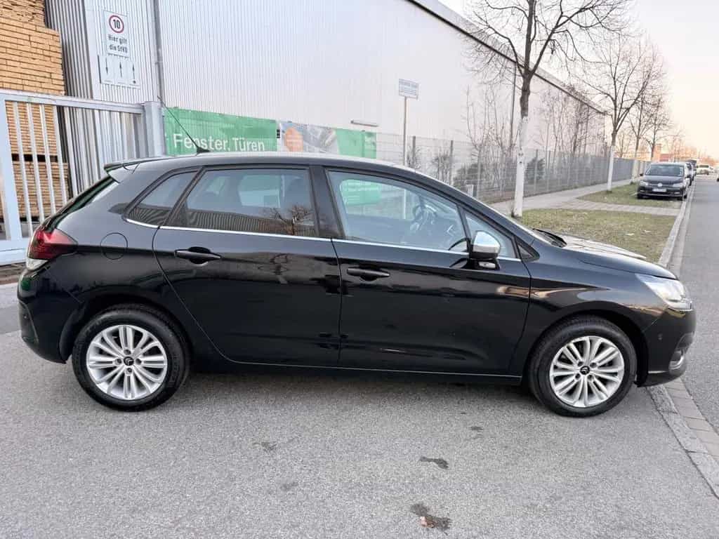 Citroën C4 Lim. *Navi*Tempomat* Klima*8Fachbereift Tüv 10/2016-photo-2