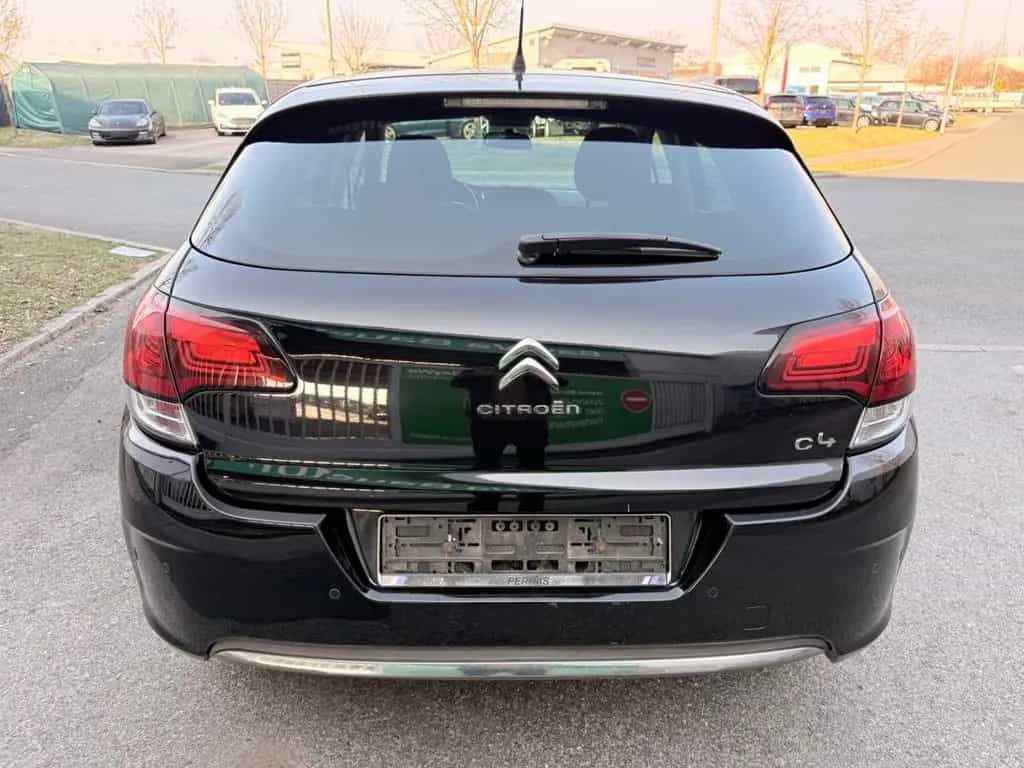 Citroën C4 Lim. *Navi*Tempomat* Klima*8Fachbereift Tüv 10/2016-photo-4