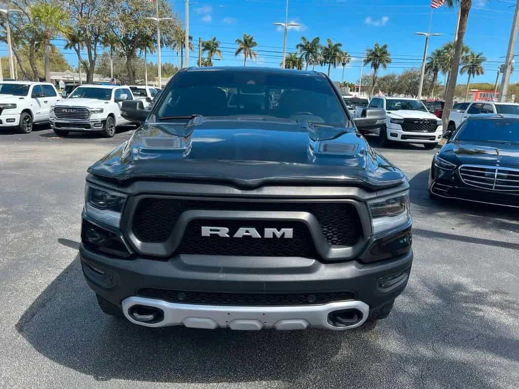 Dodge RAM Rebel 1500 4x4 CrewCab unfallfrei im Vorlauf 07/2023-photo-7
