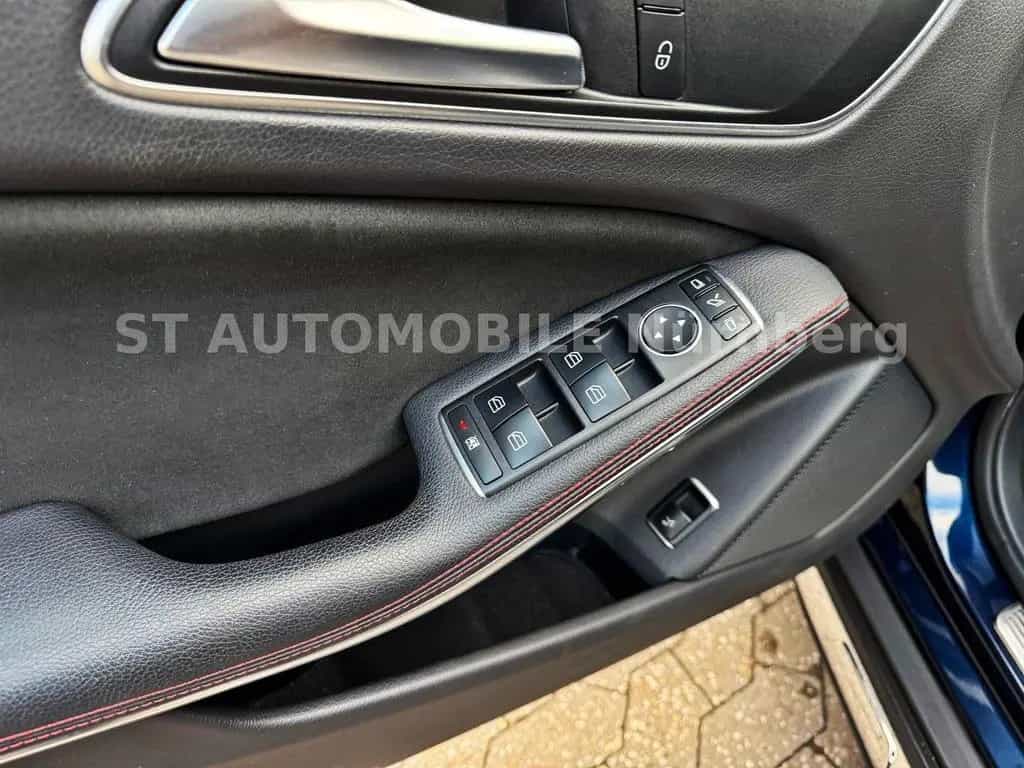 Mercedes-Benz GLA 250 CGI 4Matic 7G-DCT*AMG Line*PANORAMA*RFK* 11/2018-photo-9