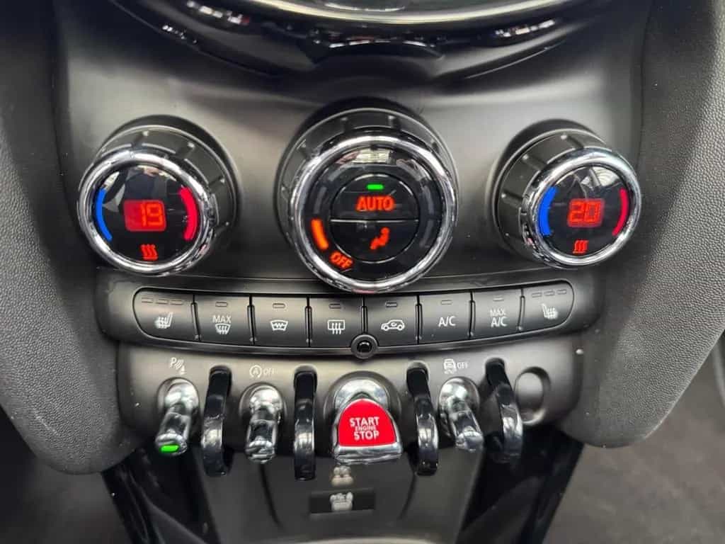 MINI Cooper PEPPER+PANO+NAVI+LED+DAB+SHZ+MFL+BT+BC+ 12/2020-photo-19